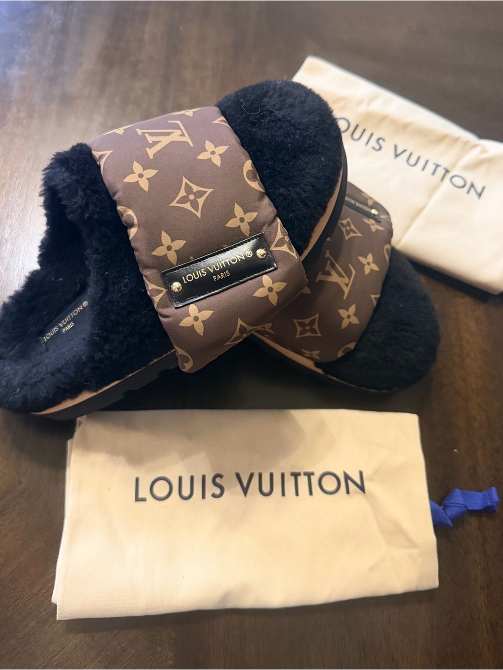 Louis Vuitton Brown/black Monogram pool pillow comfort Shearling mules 37 EUC